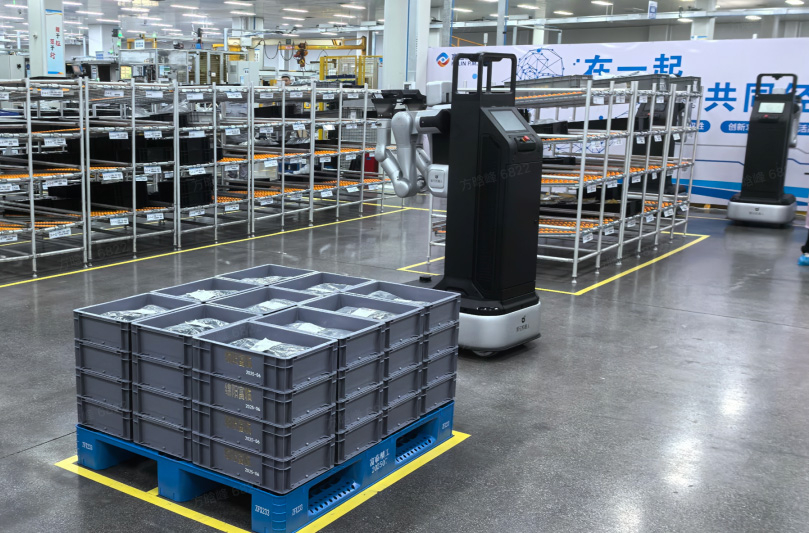 15vip太阳-石头科技扫拖机器人T8发布 官方称一年只需倒6次垃圾